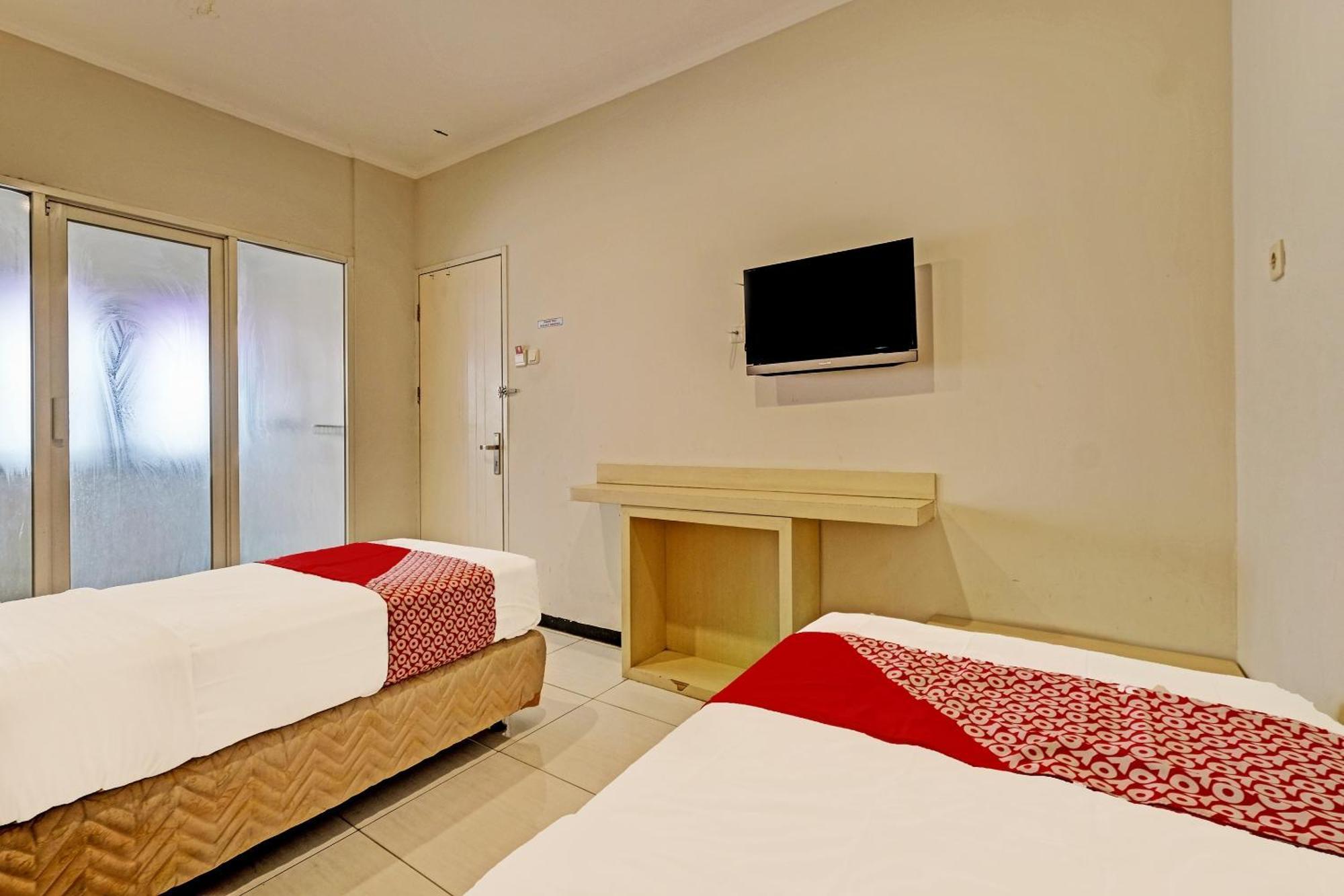 סמאראנג Sky Guesthouse מראה חיצוני תמונה